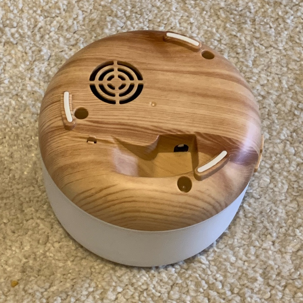 Aromatherapy Essential Oil Diffuser - Picture 5 of 6